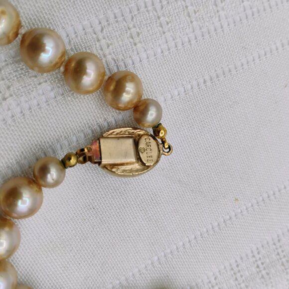 Carolee 18" faux pearl necklace with clasp vintage - Picture 9 of 10